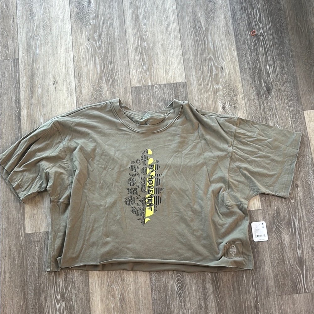 Free Movement Olive Short Sleeve Tee